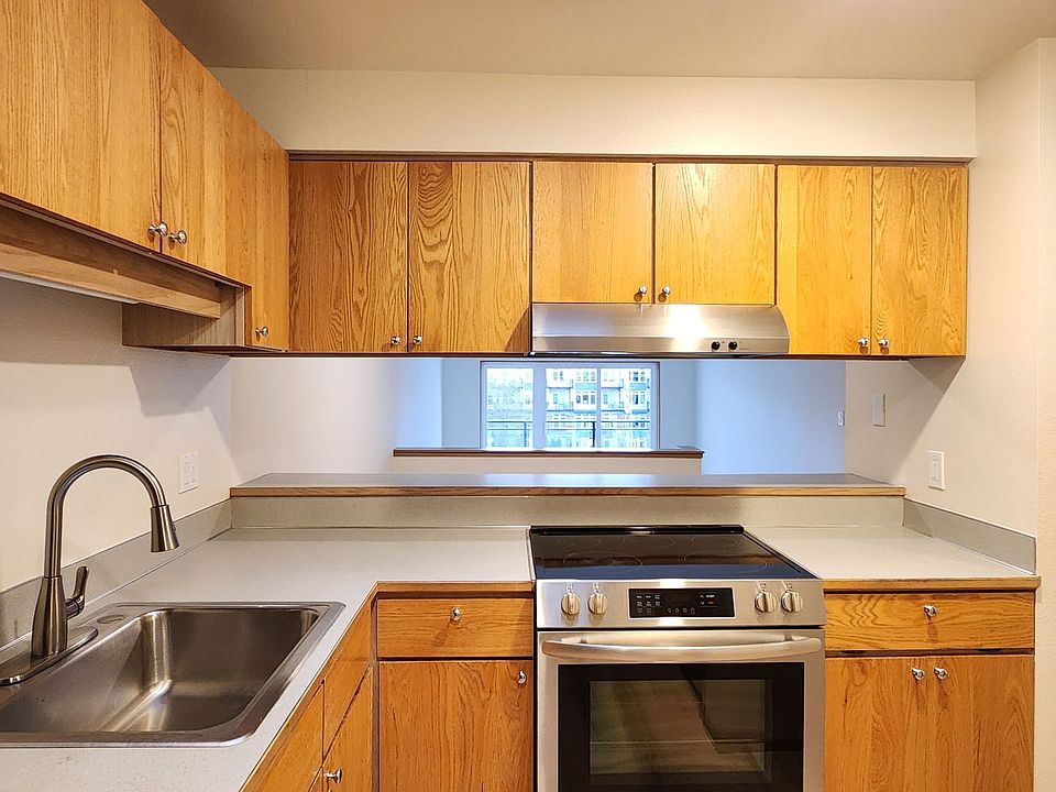 1st image of 510 4th Ave W APT 406