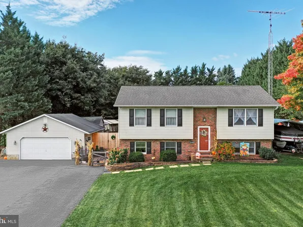 375 Basehoar School Rd, Littlestown, PA 17340