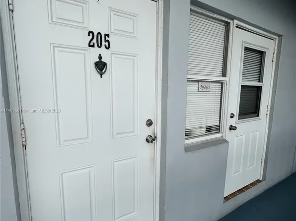 2223 Park Ln APT 205, Hollywood, FL 33021