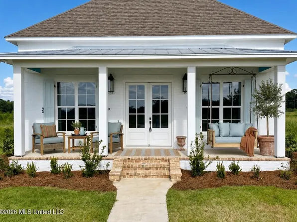 1020 Crepe Myrtle Dr, Brandon, MS 39047