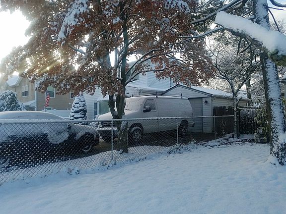 3rd image of 86 Sycamore Ln