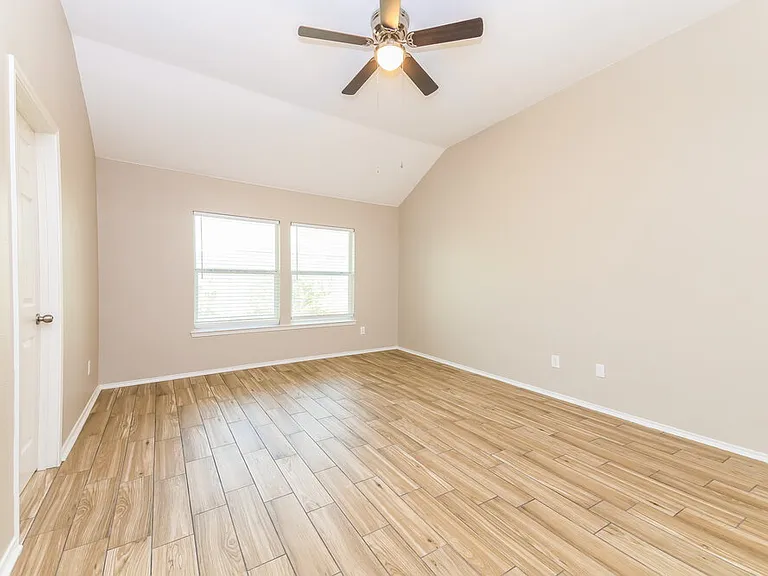 709 Fireberry Dr — Photo 11
