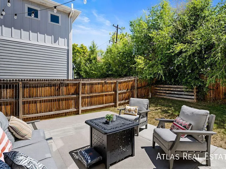 7940 Shoshone St — Photo 22