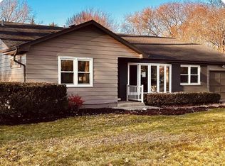 229 Tanoak Ln, Naperville, IL