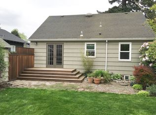 1625 N Webster St #A, Portland, OR 97217