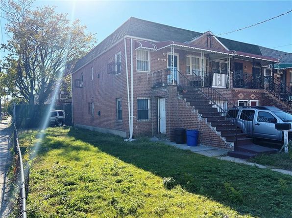 new-york-city-new-york-458390662 picture