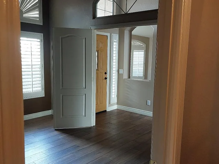 9657 W Potter Dr — Photo 21