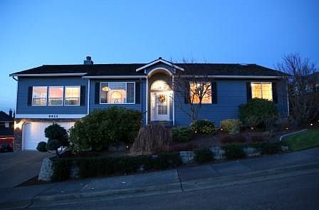1st image of 6811 57th St NE