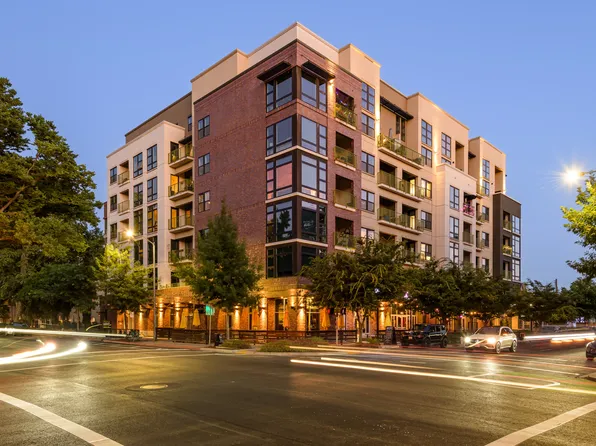 16 Powerhouse Apartments