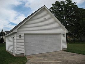 2nd image of 105 Clancy Ct
