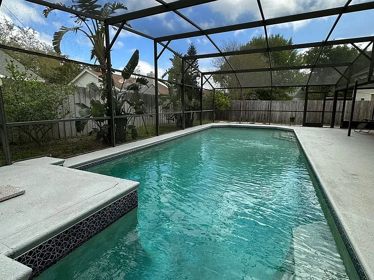 1048 Shaffer Trl — Photo 2