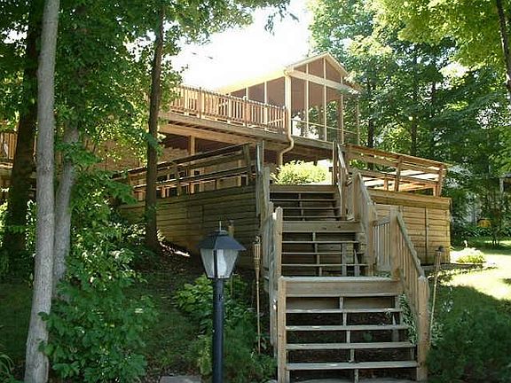 5th image of 9057 N Admirals Bay Dr