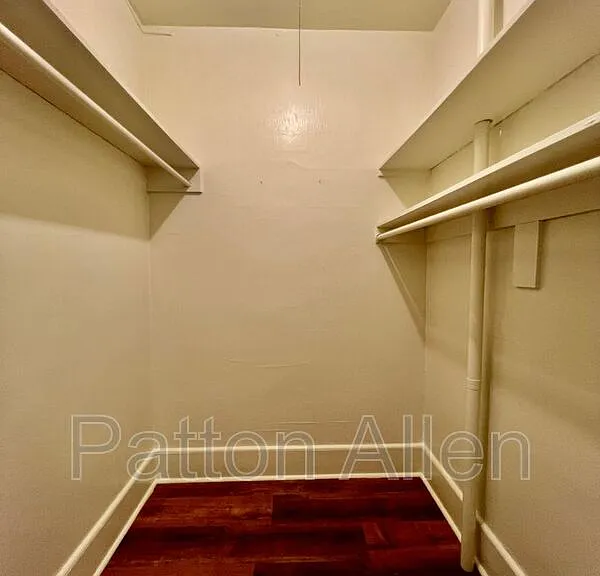 43 Ravenscroft Dr #19 — Photo 13