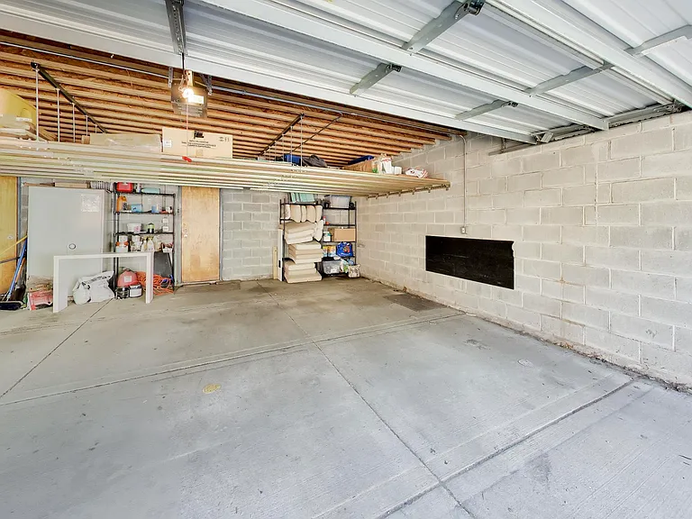 821 N Wood St #1 — Photo 28