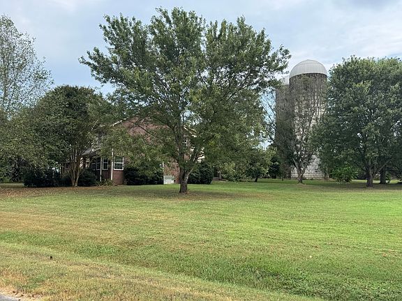 3rd image of 2539 Holston River Dr