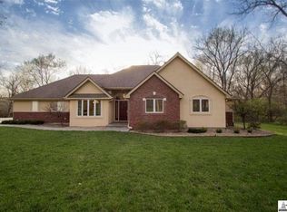 5401 NW Arroyo Dr, Topeka, KS 66618