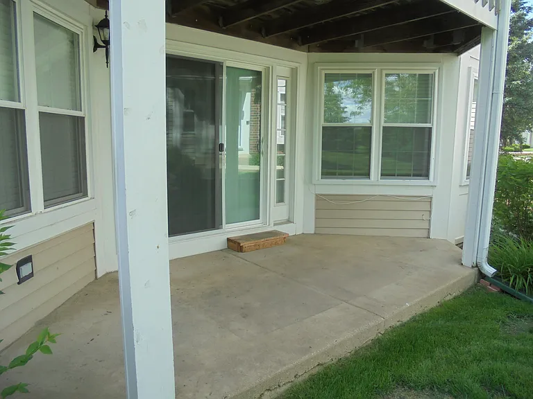 1122 Saint Andrews Ct #1122 — Photo 3