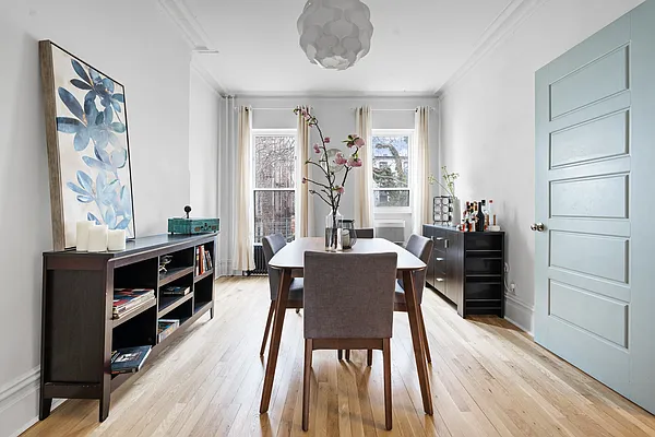 Rented by Corcoran | media 21