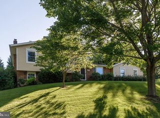 1220 Owings Rd, Westminster, MD 21157