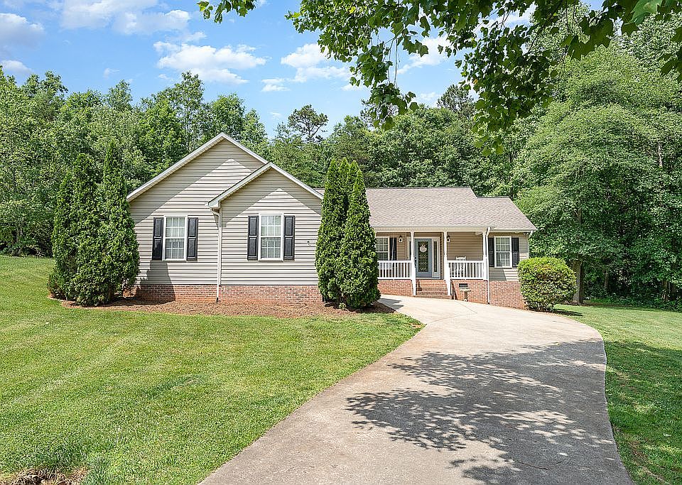 1409 5th Street Ct NE, Conover, NC 28613 | Zillow