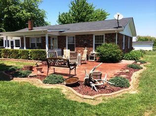 17456 Leitchfield Rd, Big Clifty, KY 42712