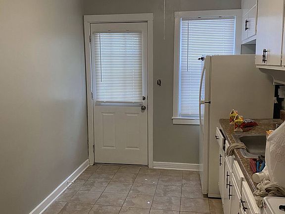 5th image of 340 Hemlock Dr #9534993