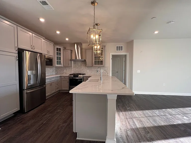 3927 Fair Ridge Dr #506 — Photo 12