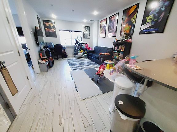 3rd image of 540 5th Ave #2A
