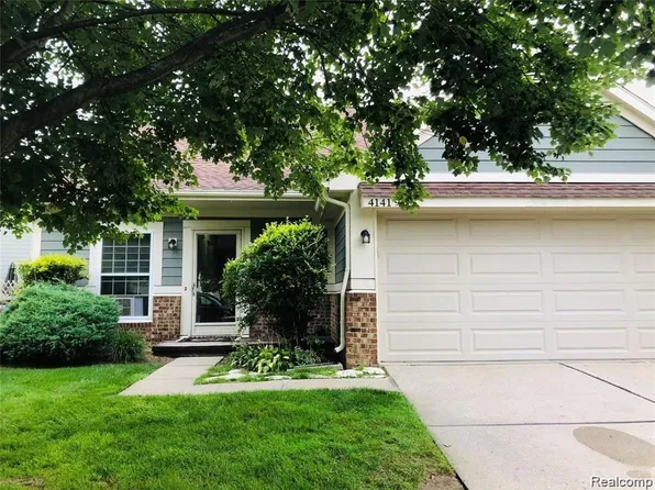 41419 Cornell Dr, Novi, MI