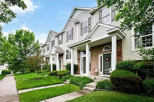 15024 Farnham Ave N Photo 1