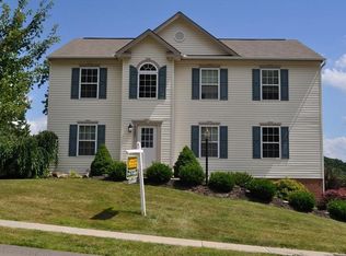 9289 Marshall Rd N, Cranberry Township, PA 16066