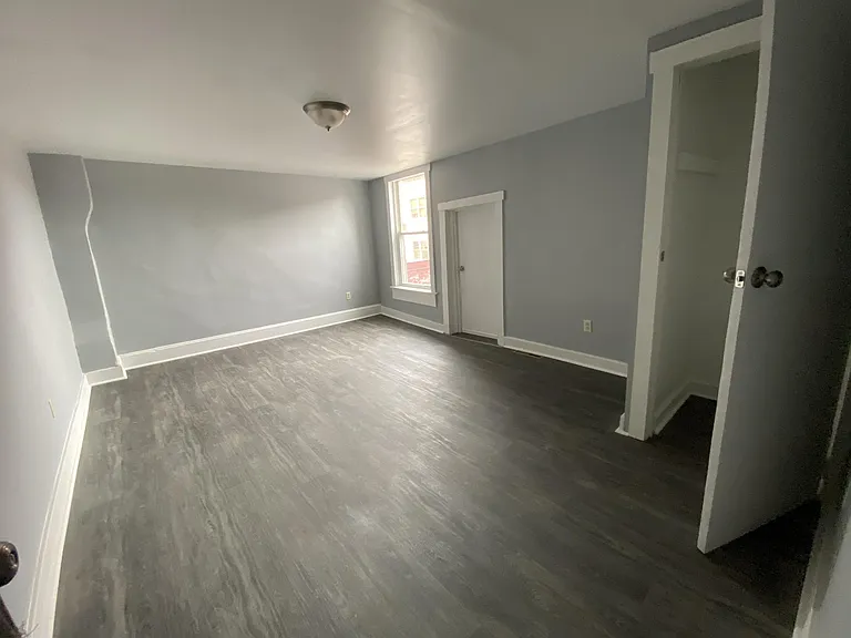208 W Vine St #5 — Photo 2