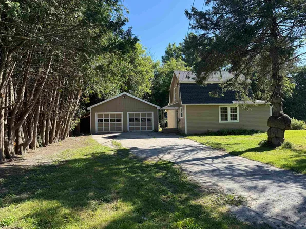 124 Three Mile Bridge Road, Middlesex, VT 05602-8611