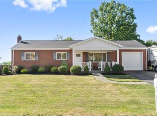 105 Elm Dr, Monaca, PA 15061