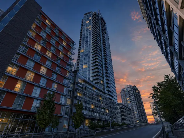 1372 Seymour St #3508, Vancouver, BC V6B 0L1