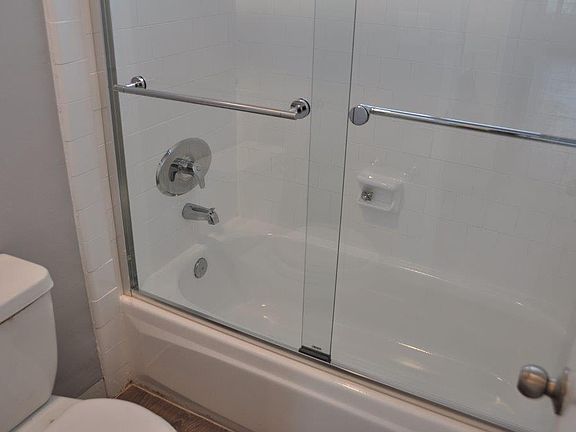 5th image of 12309 Burbank Blvd APT 31