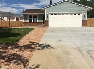 4108 Woodside Ln, Pueblo, CO 81008