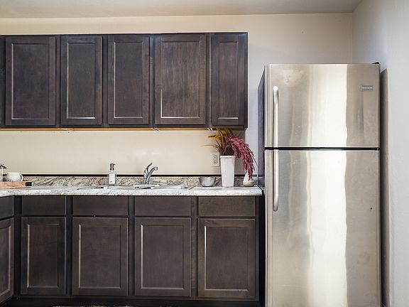 4th image of 2880 Jupiter Blvd SE