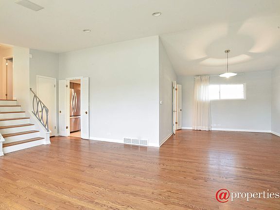 Living Room / Dining Room
