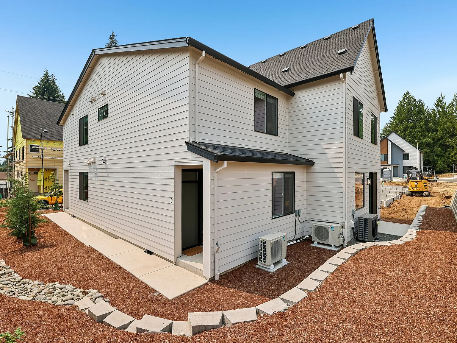 Obsidian Heights — Photo 3