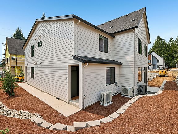 3rd image of 6800-6820 NE 15th Ct #71970061b