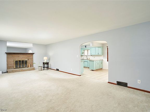 5th image of 1103 Owsley Rd