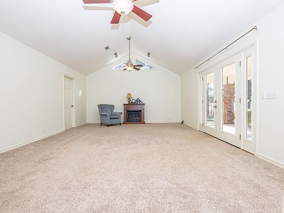 3rd image of 3029 County Road 4429