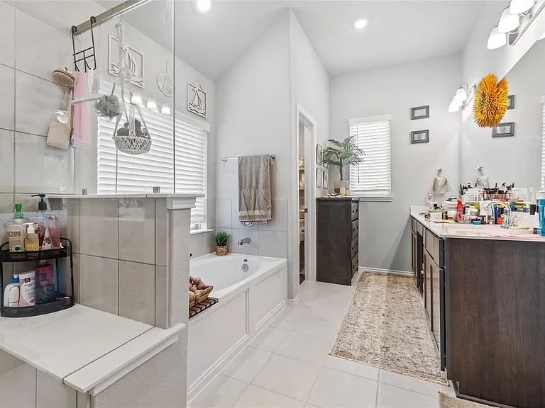 8727 Gleaming Village Way — Photo 19