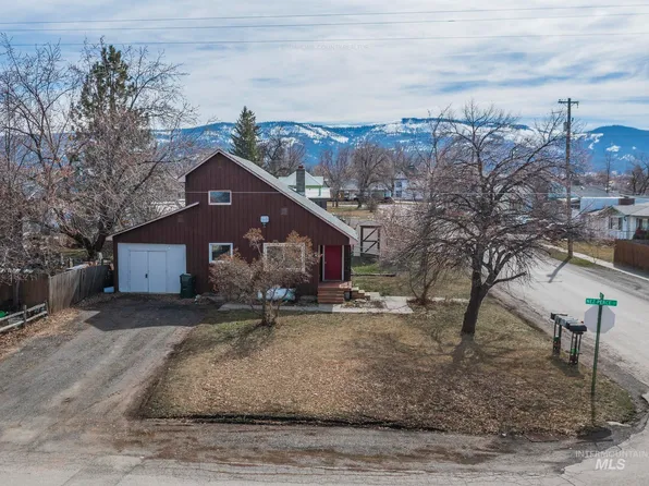 507 N Mill St, Grangeville, ID 83530