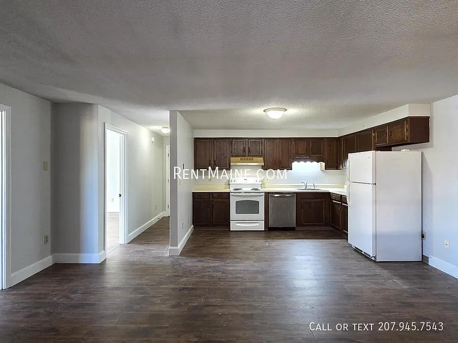 41 River Rd. — Photo 2