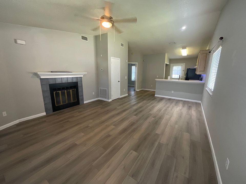 1st image of 791 Assisi Ln APT 106