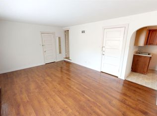 803 W Edwards St, Springfield, IL 62704