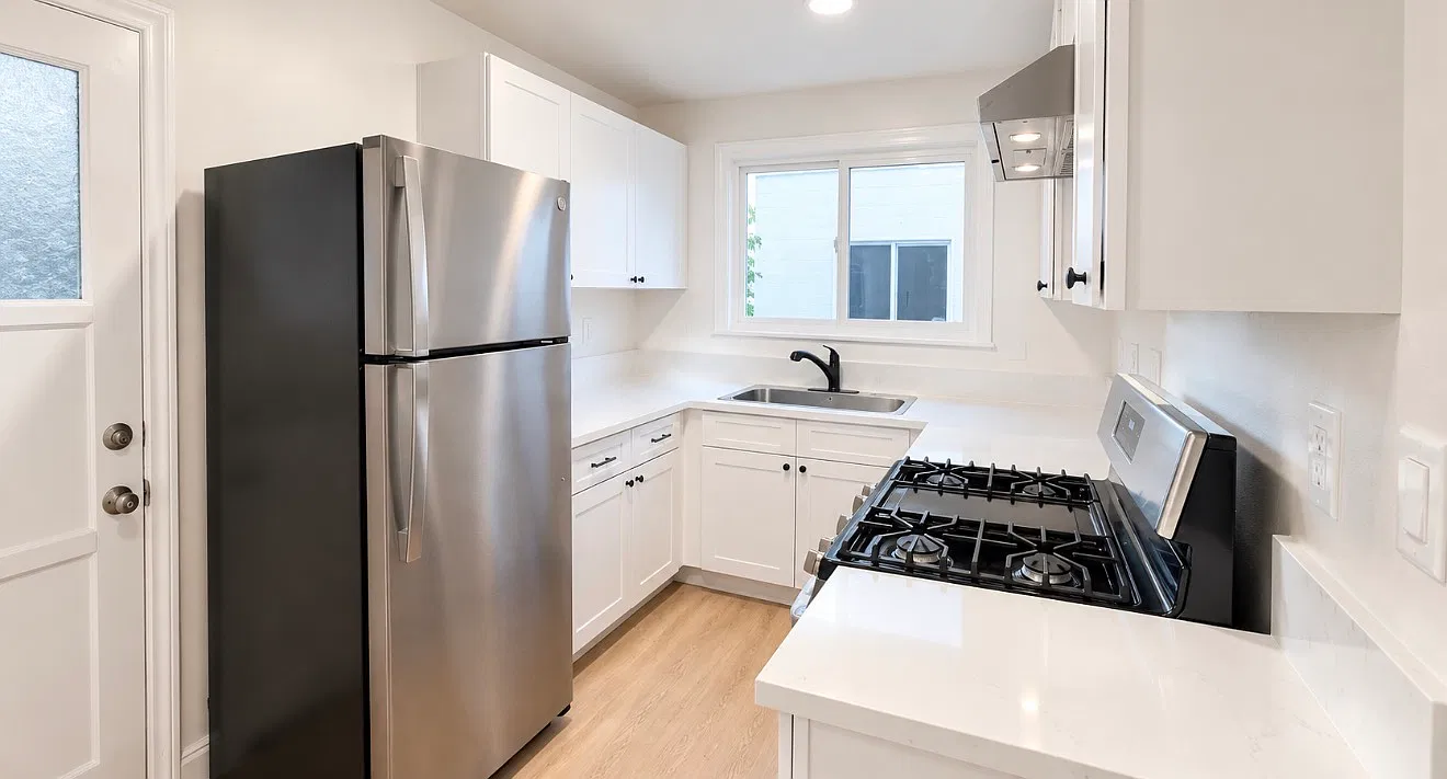1 bed, 1606 sqft, $2,400 — Photo 1