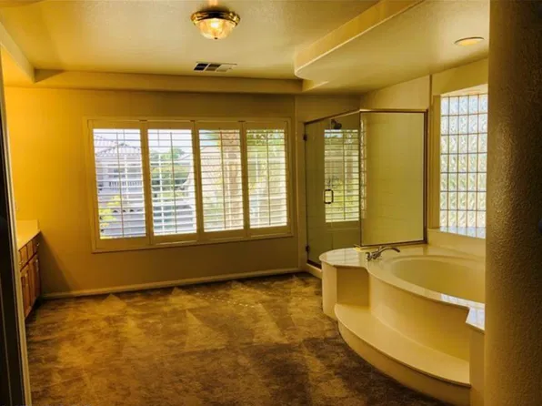 6610 Gilded Lantern Ave, Las Vegas, NV 89139